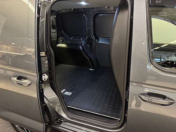 Volkswagen Caddy 3 of 5