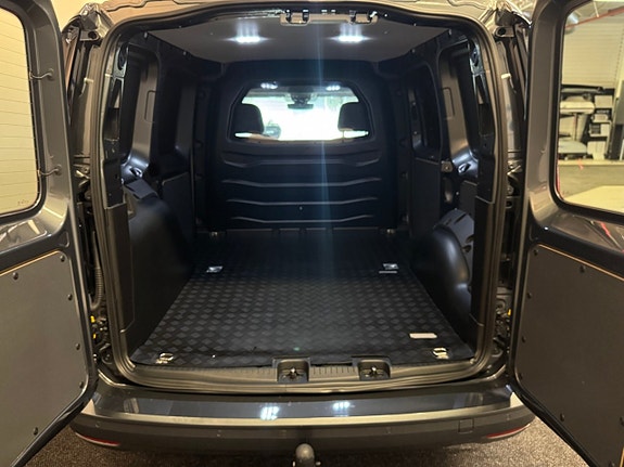 Volkswagen Caddy 20 of 21