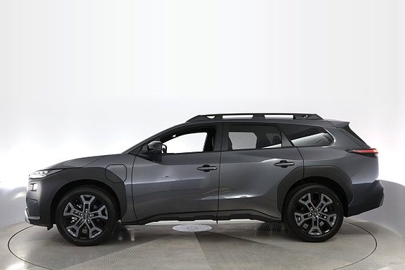 Subaru E-Outback 8 of 16
