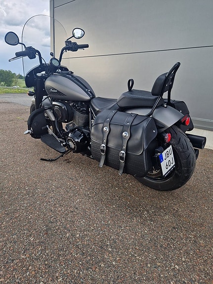Indian Chief Bobber Dark Horse 5 of 7