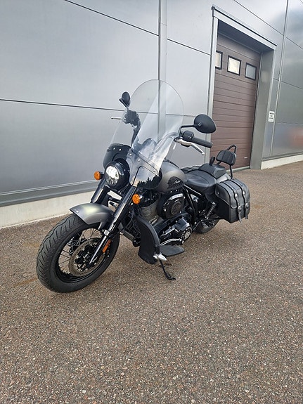 Indian Chief Bobber Dark Horse 3 of 7