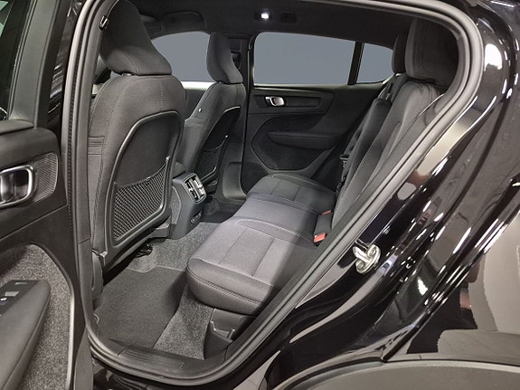 Volvo C40 10 of 14