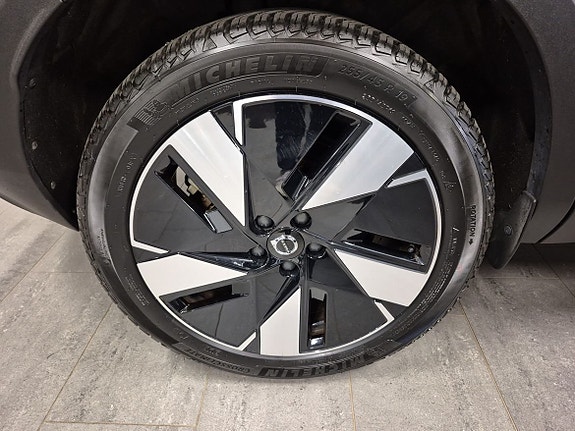 Volvo C40 12 of 14