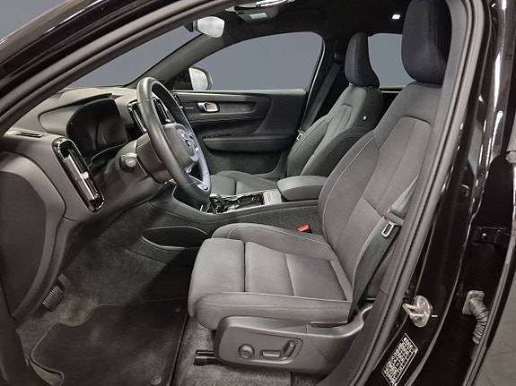 Volvo C40 8 of 14