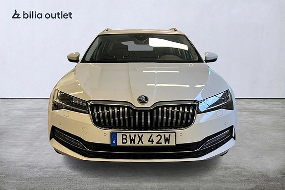 Skoda Superb 5 of 5