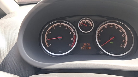 Opel Corsa 9 of 11