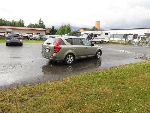 Kia Ceed 6 of 14