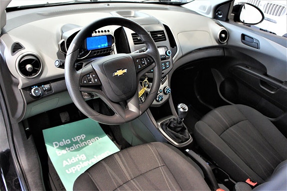 Chevrolet Aveo 9 of 19