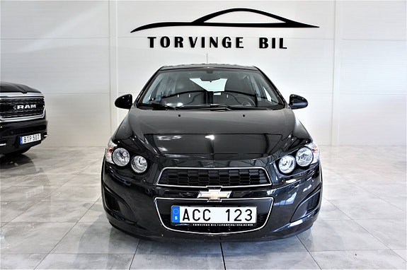 Chevrolet Aveo 4 of 5