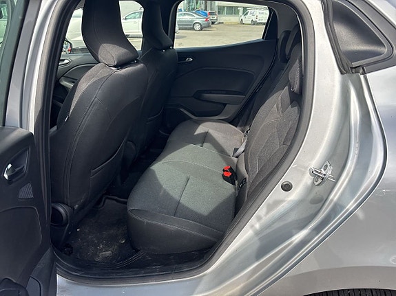Renault Clio 7 of 7