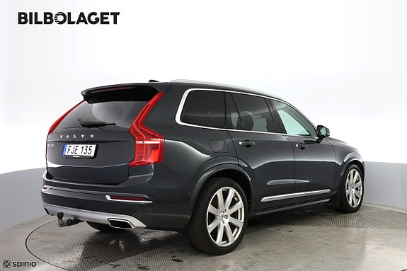 Volvo XC90 4 of 20