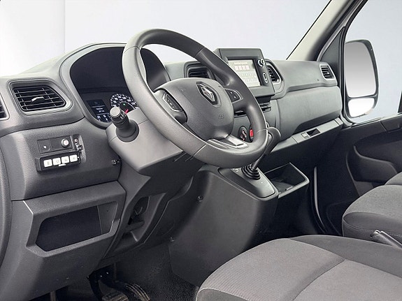 Renault Master 15 of 27