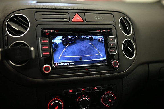 Volkswagen Golf Plus 18 of 23
