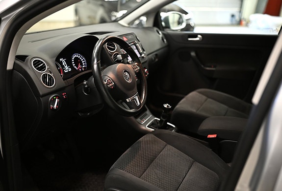 Volkswagen Golf Plus 9 of 23