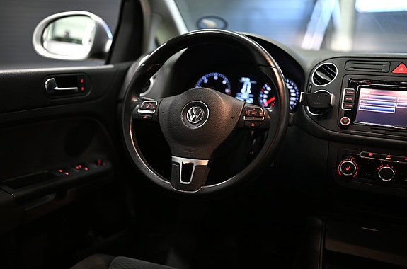 Volkswagen Golf Plus 12 of 23