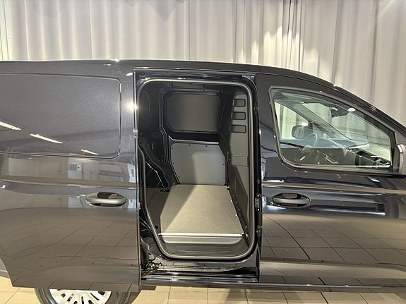 Volkswagen Caddy 4 of 5