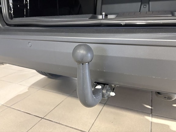 Volkswagen Caddy 8 of 8