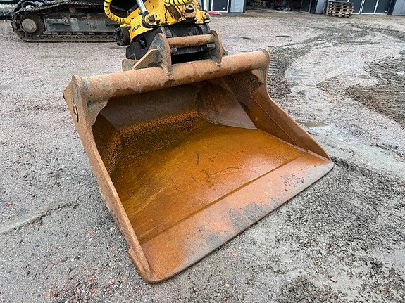 JCB JS 210 LC Centralsmörjning Engcon rototilt 9 of 11