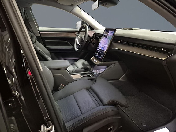 Volvo ES90 8 of 13