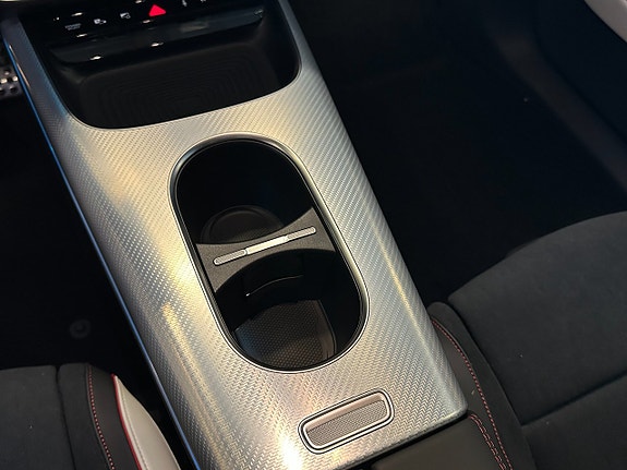 Mercedes-Benz CLA250+ 13 of 14