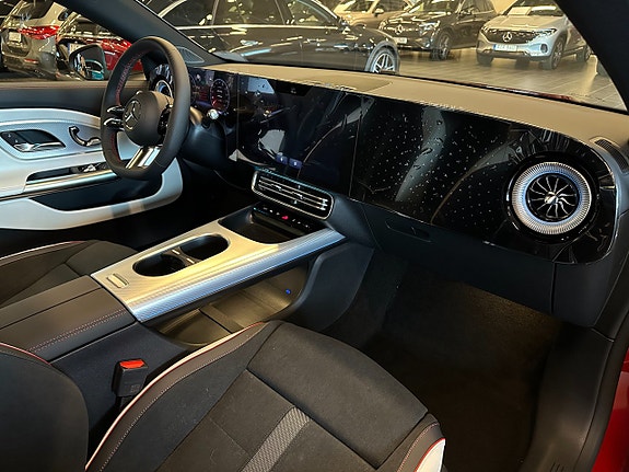 Mercedes-Benz CLA250+ 10 of 14