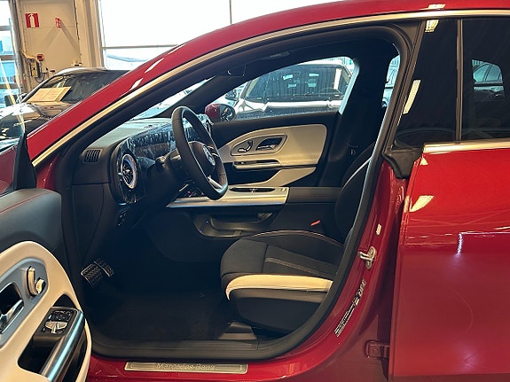 Mercedes-Benz CLA250+ 11 of 14