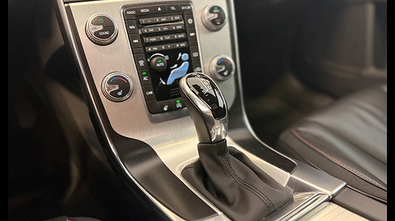Volvo V60 18 of 30