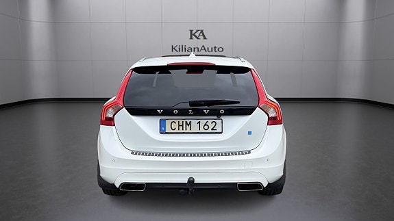 Volvo V60 9 of 30