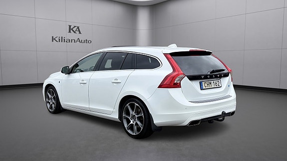 Volvo V60 7 of 30