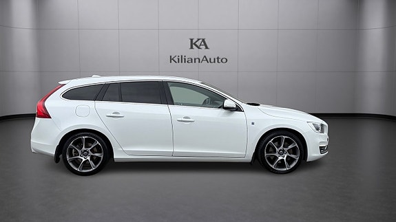 Volvo V60 21 of 30