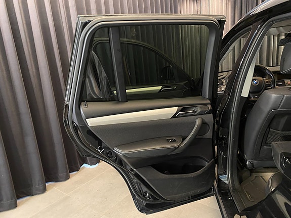 BMW X3 19 of 30