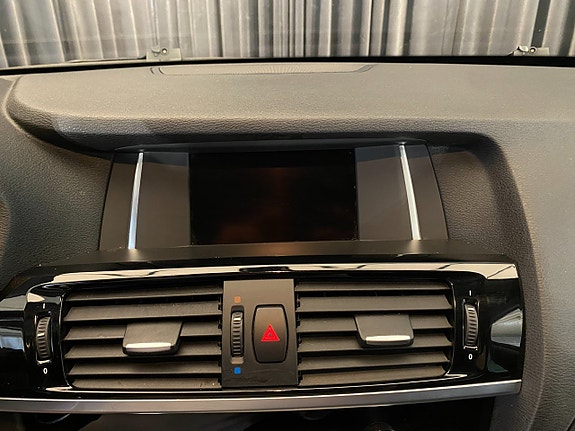 BMW X3 25 of 30