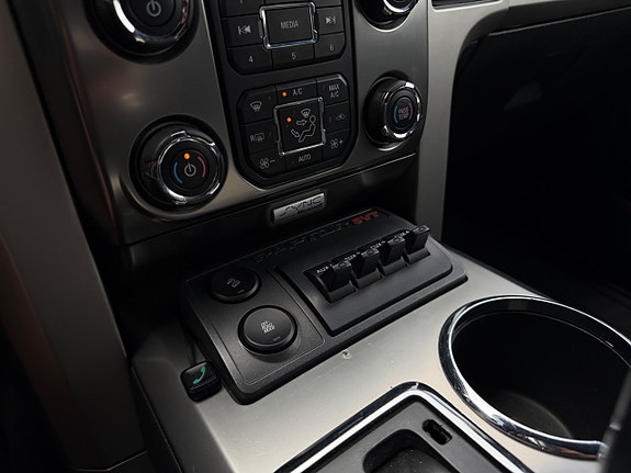 Ford F-150 17 of 20