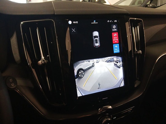 Volvo XC60 15 of 15
