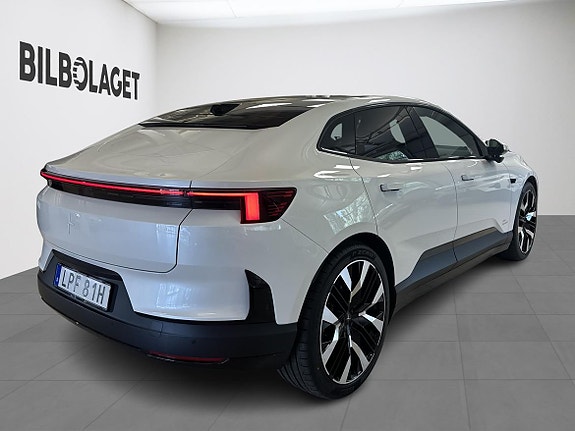 Polestar 4 4 of 27