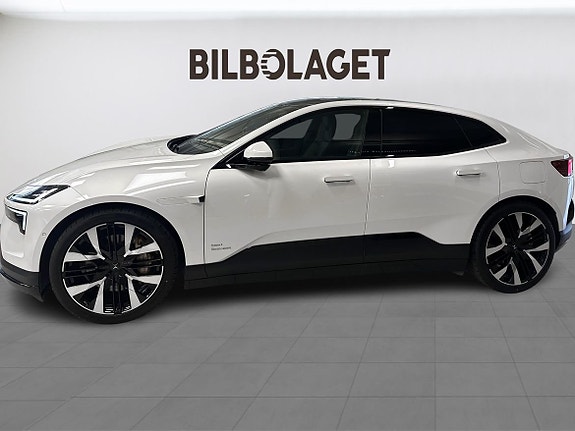 Polestar 4 2 of 27