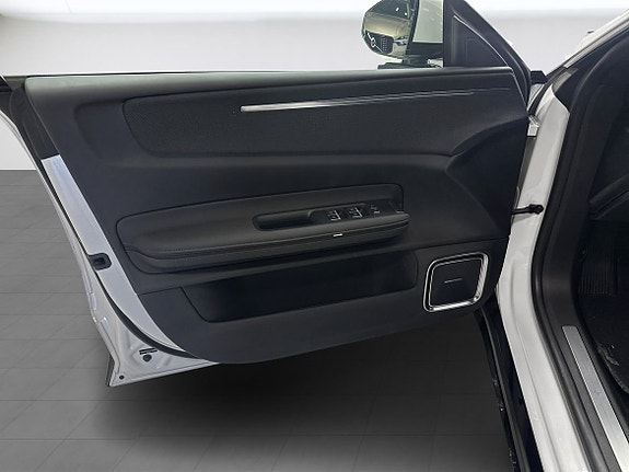Polestar 4 19 of 27