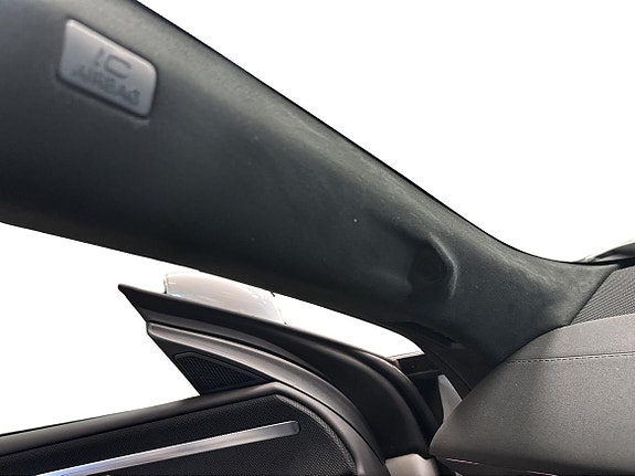 Polestar 4 25 of 27