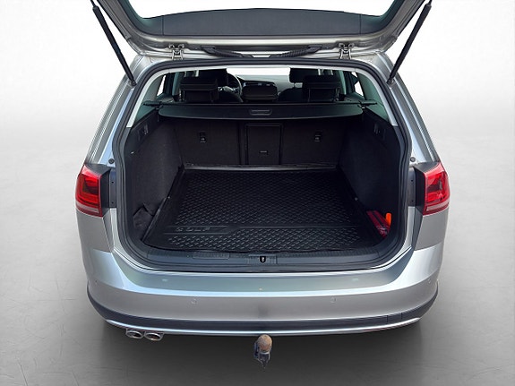 Volkswagen Golf Alltrack 6 of 14