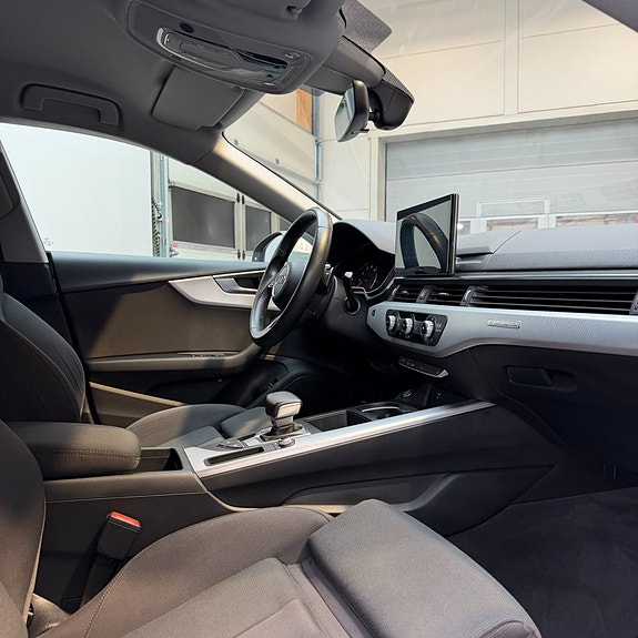 Audi A5 12 of 13