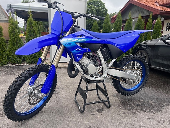 Yamaha YZ 125 Finns i butik för omgående leverans 5 of 7