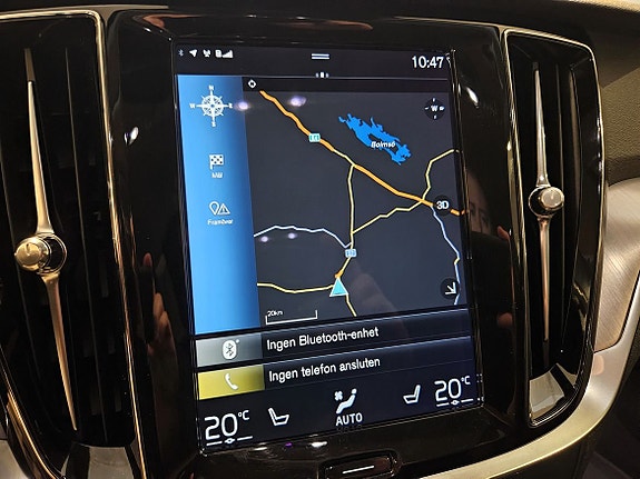 Volvo V60 Cross Country 21 of 26