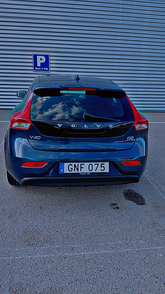 Volvo V40 6 of 15