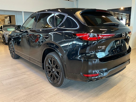 Mazda CX-60 8 of 14