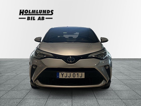 Toyota C-HR 5 of 22