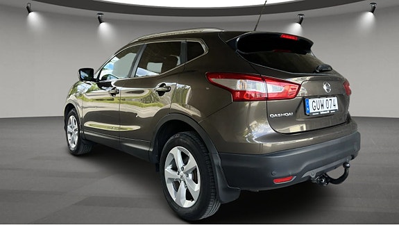 Nissan Qashqai 4 of 8