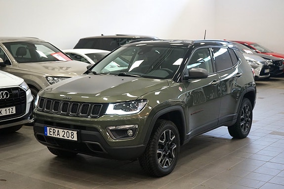 Jeep Compass 3 of 5