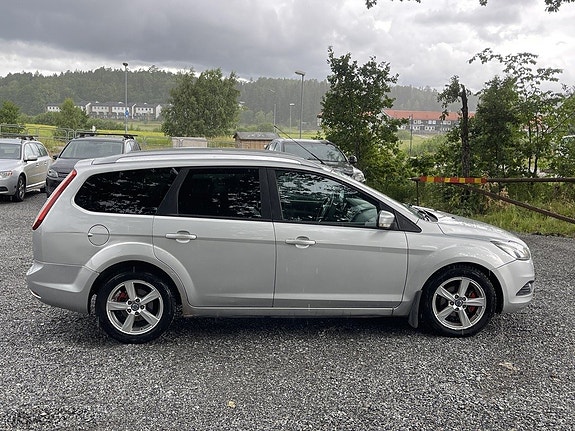 Ford Focus 6 of 23