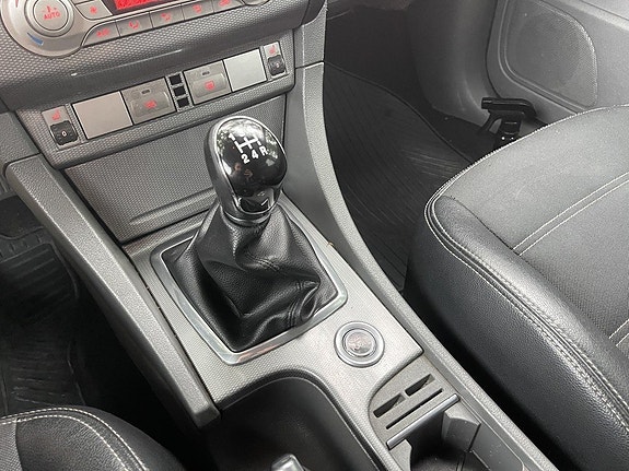 Ford Focus 19 of 23