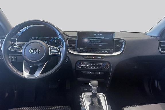 Kia XCeed 7 of 17